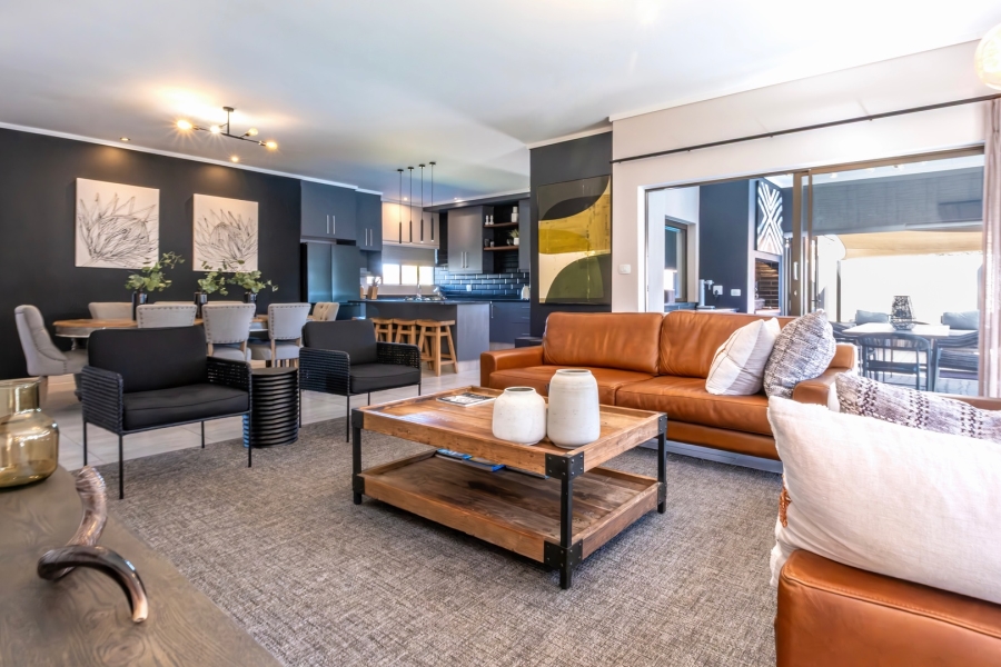 4 Bedroom Property for Sale in Earls Court Lifestyle Estate Western Cape